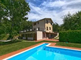 Mansion in San Valentino with Pool
