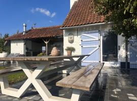 Het Blauwhof, hotel en Voormezele