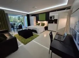 Eco-friendly stay with hot tub & panorama view