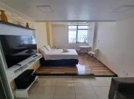 Studio-Apartment Center Pool Free Parking