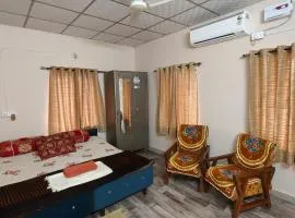 Prime Area 1AC Room Budget Stay