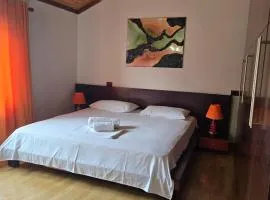 Eni's Villa, 5km From Shengjini Beach