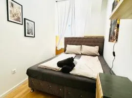 Beautiful Stay, 10BR Shared Apartment Flat 8 Mins Rathausplatz