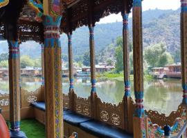 Lake Raj mahal, hotel v destinaci Šrínagar