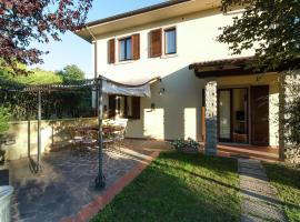 Villa in Lonnano with pool