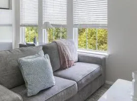 Landing Apartments near Sun City Center and Riverview