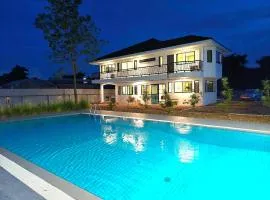 Home Cactus Pool Villa Chiangmai