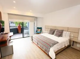 Premium Executive Suite - Casa Pardo 2-7