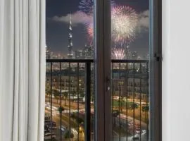 Ultimate Stay Port de La Mer with Burj Khalifa Views from the Bed next to the Beach