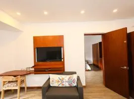 Two-Bedroom Executive Suite-Casa Pardo 4-7