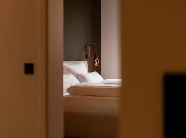 Das Sonneneck Appartements，位于格赖瑙的酒店