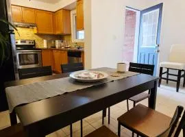 Townhouse - 3 Bedrooms - 4 beds - Free Parking, Wifi, Netflix