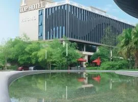 S79 TOP Hotel