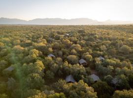 Karongwe - Chisomo Safari Camp, хотел в Ходспруит