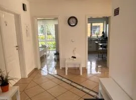 Ferienwohnung 2 mit Garten