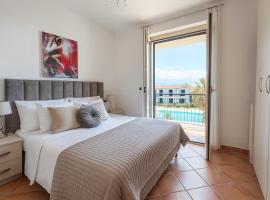 Scalea Apartments & Pool
