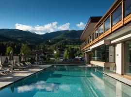 Hotel Weiher Green Lake, hotel en Falzes