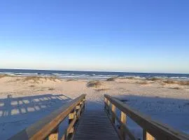 Beachy Condo Steps To Beach Pools Hot Tubs