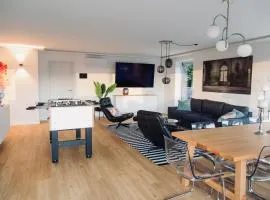 Modernes Penthouse mit Bergpanorama & großer Terrasse, für bis zu 8 Personen