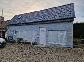 La tranquille maison bleue