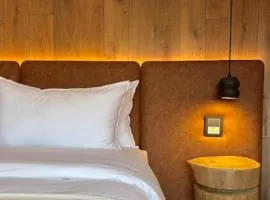 Montano Suites