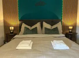 Stilvoll, am Thuner See, nähe Interlaken, Familienfreundlich mit Garten, WIFI