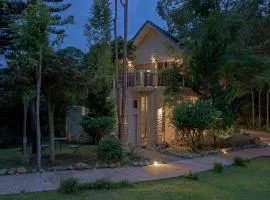 VANA Homestay