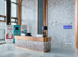 22 Macalisterz by Nexx Field