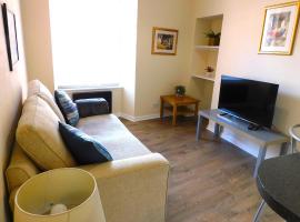 Fabulous location, One Bedroom West End Flat, just off Byres rd, close to SEC & Hydro, ξενοδοχείο στη Γλασκώβη