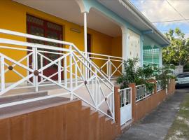 Ti Kay soléy, hotel in Bouillante
