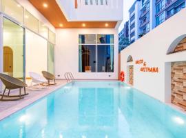 Downtown Oasis 芭提雅市中心独栋泳池别墅 A 5卧6卫 KTV BBQ 芭提雅海滩步行街500m, hotel que acepta mascotas en Sur de Pattaya