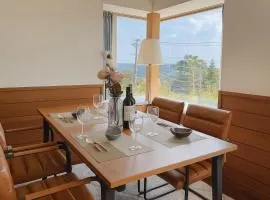 Sealine Retreat Atami Onsen BBQ & hot spring & movies in a villa overlooking the sea! Private and relaxing