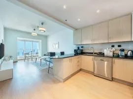 harborfront elegance dubai
