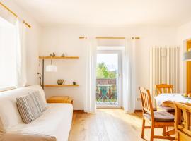 Waldegg Apartments, hotel a Renon