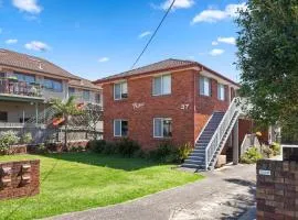 Easy Beach Access from Tranquil Retreat