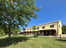 Casale Casini Soccorso, residenza di campagna, hotel i Senigallia