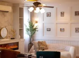Penthouse The Olaf at Chiang Mai's Old Town Suandok Gate I Entire Villa Booking I 4 Bedrooms I Daily Housekeeping