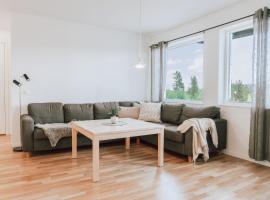 Ski in/Ski | Sauna | WiFi | Terrace, hotel en Lofsdalen