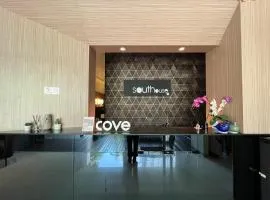 Cove Southouse Residence
