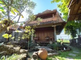 Tembi - Historical Home