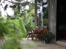 Pine Peak Bao Loc, lodge in Ấp Thánh Hương