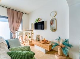 Une parenth&egrave;se en luberon, jacuzzi, hotel de lujo en Les Taillades