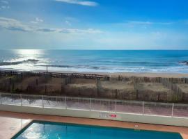 Appartement première ligne vue mer, hôtel à Frontignan