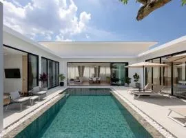 LeDa Villas - 5BR Private Pool Villa in Laguna