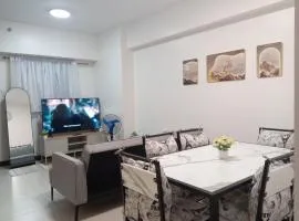 JFam Suites Allegra Condo with Balcony, FREE Parking