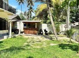 Wake N Flow, Ahangama - Kabalana Beach