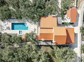 Holiday house Ivan with heated pool