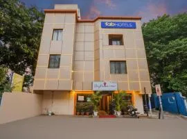 Fab Express Lloyd's Inn - Near Kodambakkam Railway Station