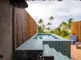 Condomínio Aluá, Vista Infinita na Praia do Patacho, Pé na areia!