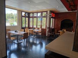 Casa la Abuela, hostel σε Siete Aguas